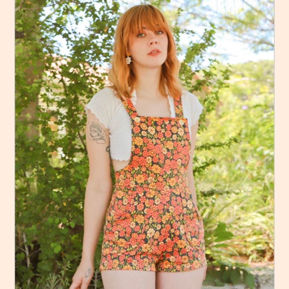 Miracle Eye / Yesterday People Marigold Shorterall